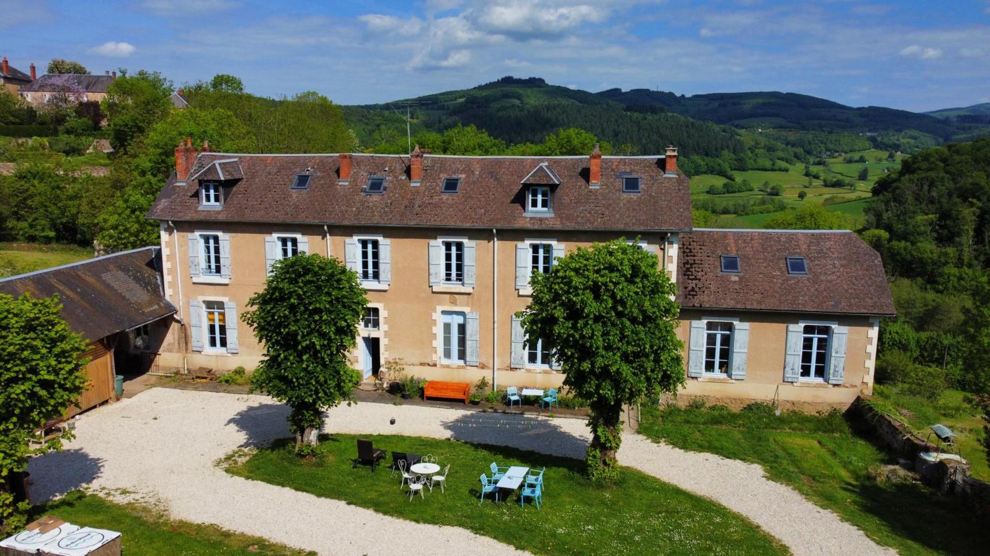L' Ancienne Ecole Du Morvan Larochemillay Esterno foto